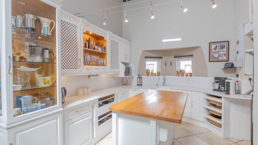 5 Bedroom Property for Sale in Paternoster Western Cape